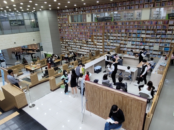 오산시는 지난 20일~27일 꿈두레도서관에서 ‘2021 오산시 도서관 북페스티벌’을 개최했다고 29일 전했다.(사진=오산시)