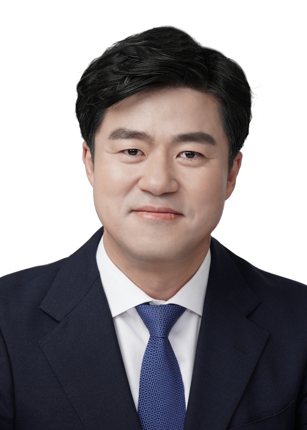 21대 총선 더불어민주당 김포을 유창수 당선자